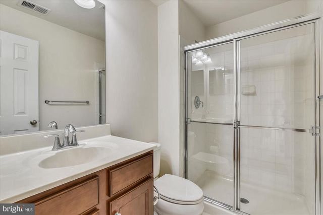 25202 PRAIRIE FIRE SQ, Aldie, VA 20105