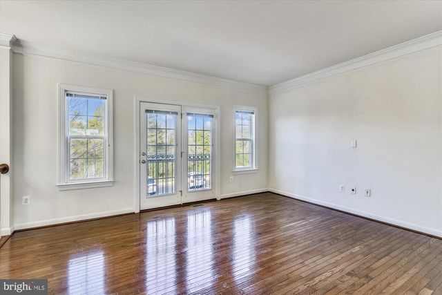 25202 PRAIRIE FIRE SQ, Aldie, VA 20105
