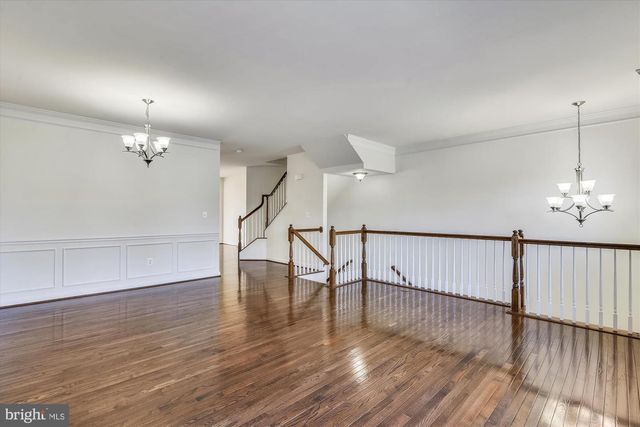 25202 PRAIRIE FIRE SQ, Aldie, VA 20105
