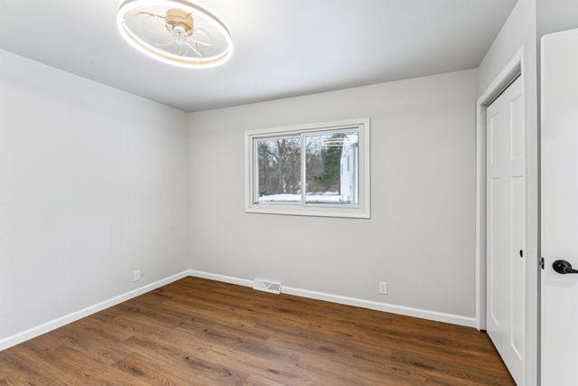 9550 Colgate Avenue, Clarkston, MI 48348