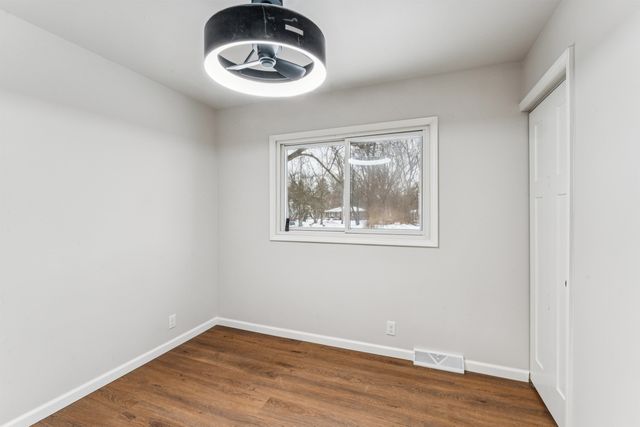 9550 Colgate Avenue, Clarkston, MI 48348