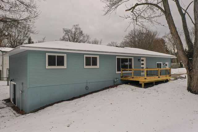 9550 Colgate Avenue, Clarkston, MI 48348