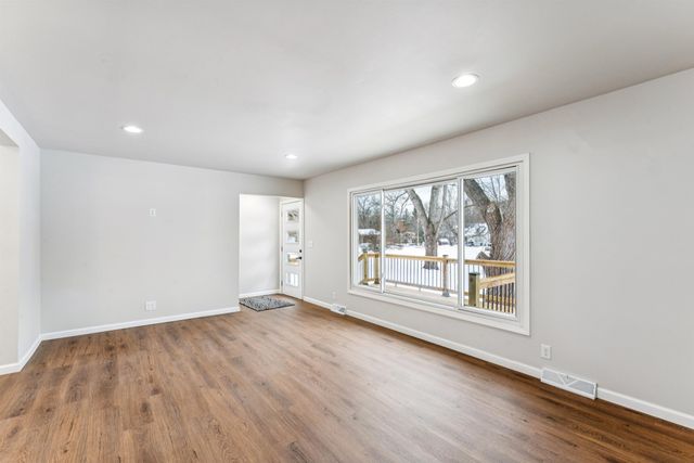 9550 Colgate Avenue, Clarkston, MI 48348