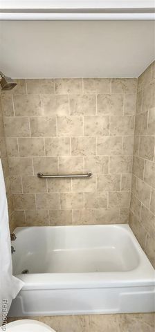 40344 Newport Drive, Plymouth, MI 48170