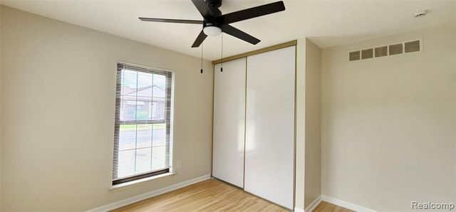 40344 Newport Drive, Plymouth, MI 48170