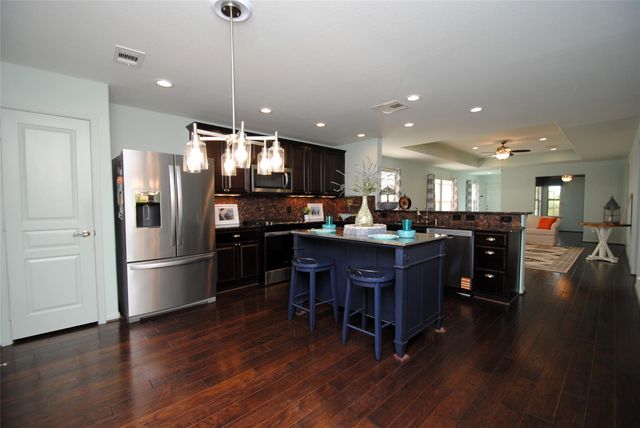 3831 County Seat Lane, Richmond, TX 77469