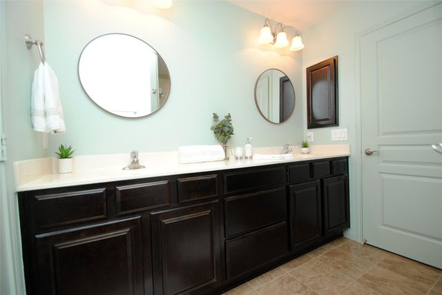 3831 County Seat Lane, Richmond, TX 77469