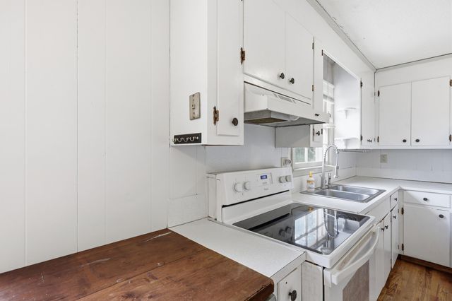 1330 Dennis Boulevard, Moncks Corner, SC 29461