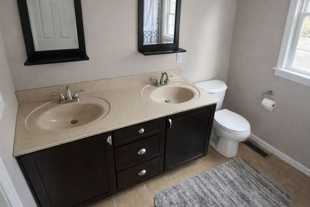 239 Bellevue Ave, Brockton, MA 02302