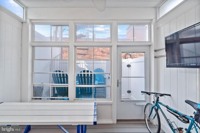204 E MONTGOMERY ST, Baltimore, MD 21230