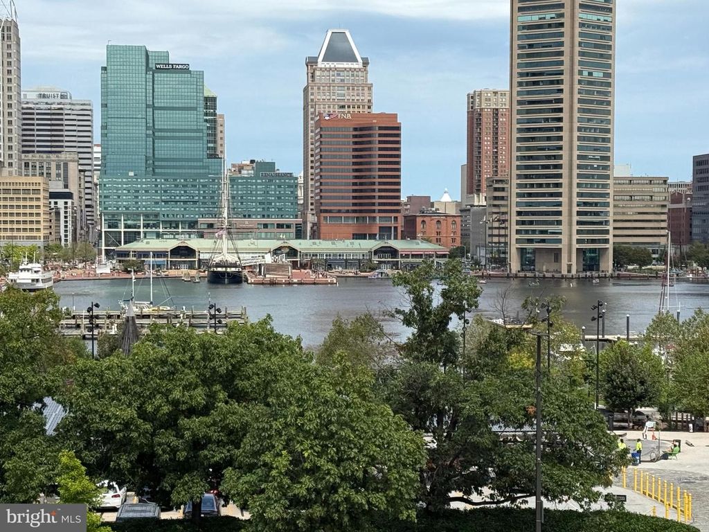 204 E MONTGOMERY ST, Baltimore, MD 21230