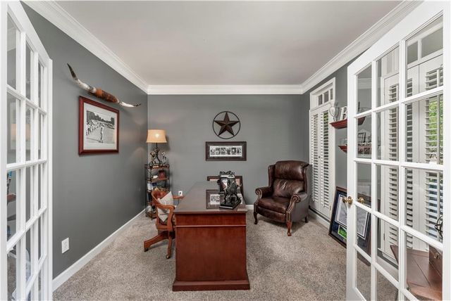 929 Ravenwood Way, Canton, GA 30115