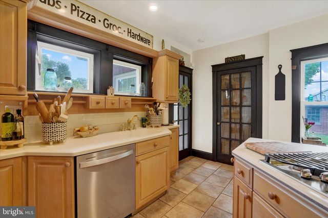 516 S YALE ST, York, PA 17403