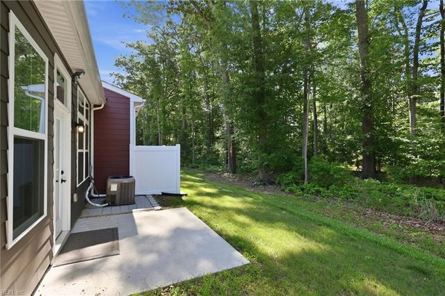 513 Eldridge LN, Chesapeake, VA 23323
