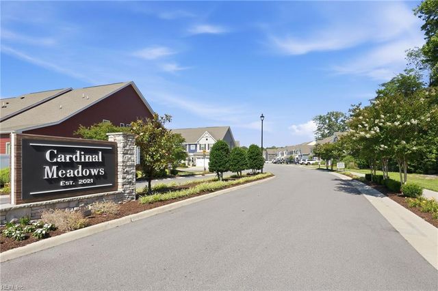 513 Eldridge LN, Chesapeake, VA 23323