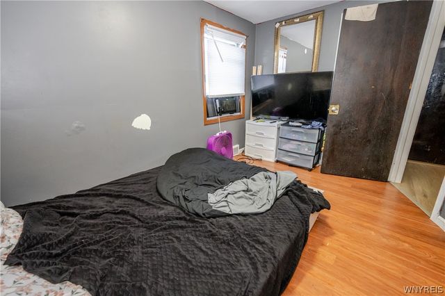 27 Hewitt Avenue, Buffalo, NY 14215