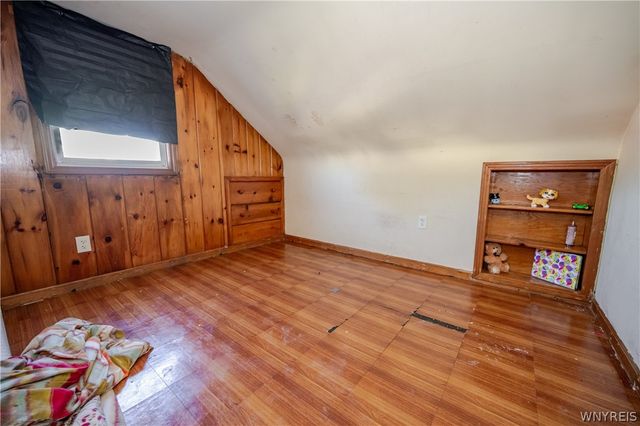 27 Hewitt Avenue, Buffalo, NY 14215