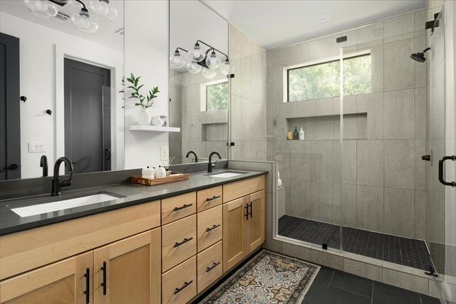 3700 Clawson RD 301, Austin, TX 78704