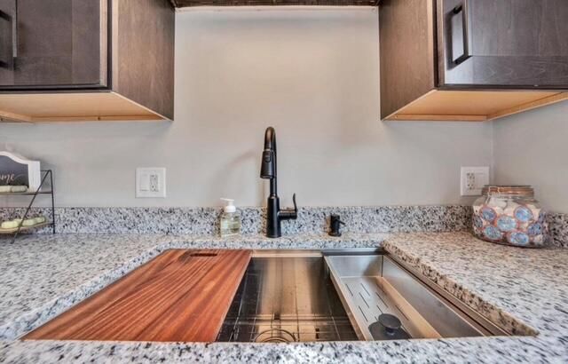 3604 Janney LN, Roanoke, VA 24018