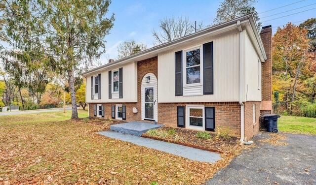 3604 Janney LN, Roanoke, VA 24018