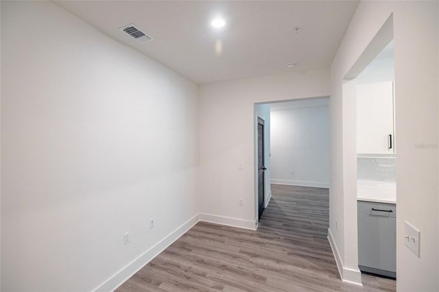 1420 LAKEFRONT DRIVE 6413, Sarasota, FL 34240