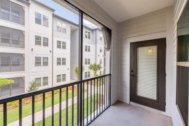 1420 LAKEFRONT DRIVE 6413, Sarasota, FL 34240
