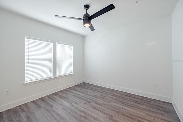1420 LAKEFRONT DRIVE 6413, Sarasota, FL 34240