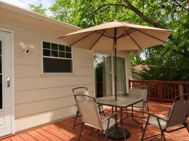 36 Red Haw Lane, Lake Zurich, IL 60047
