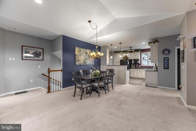 121 MIDWAY DR, Bellefonte, PA 16823