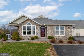 121 MIDWAY DR, Bellefonte, PA 16823