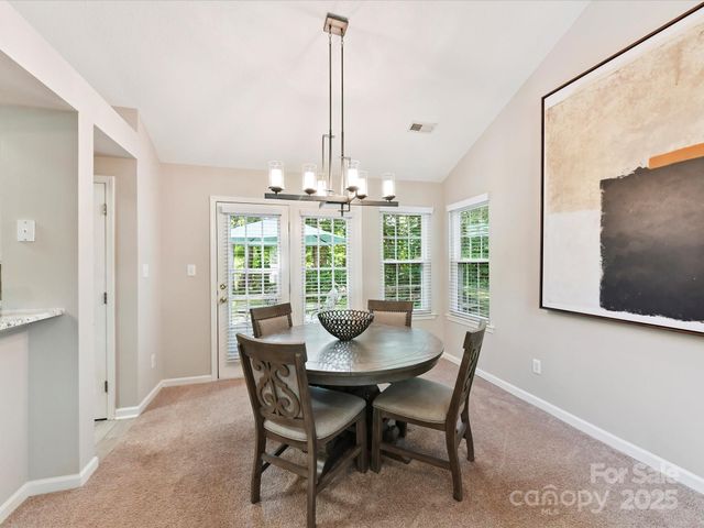 4222 Huntmeadow Drive, Charlotte, NC 28269