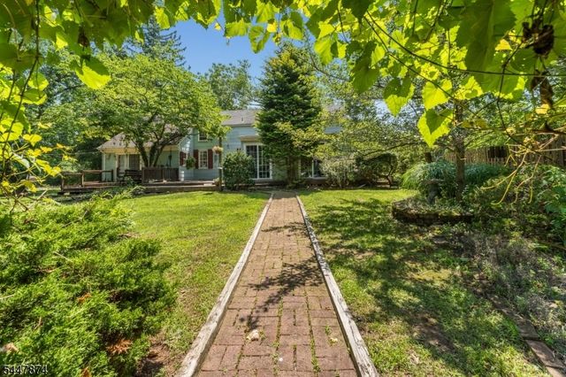 40 Sergeantsville Road, Raritan Twp., NJ 08822