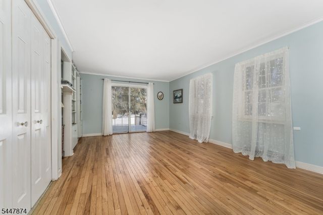 40 Sergeantsville Road, Raritan Twp., NJ 08822