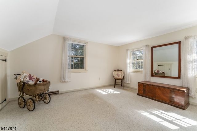 40 Sergeantsville Road, Raritan Twp., NJ 08822