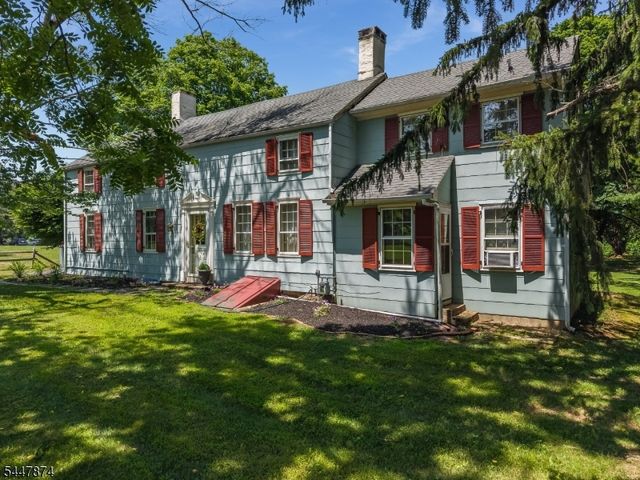 40 Sergeantsville Road, Raritan Twp., NJ 08822