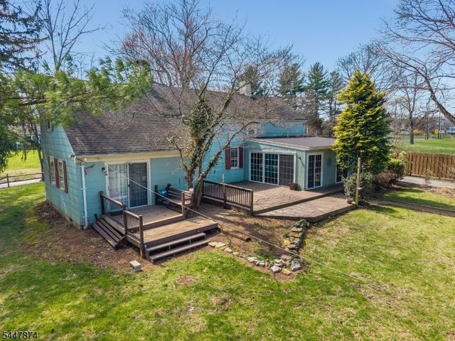 40 Sergeantsville Road, Raritan Twp., NJ 08822