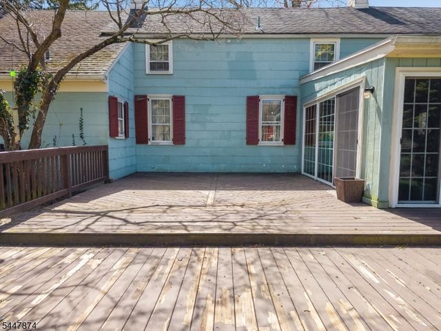 40 Sergeantsville Road, Raritan Twp., NJ 08822