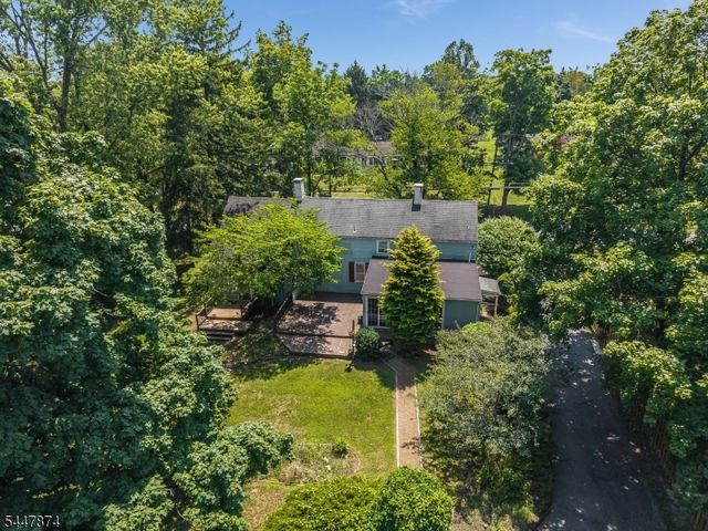 40 Sergeantsville Road, Raritan Twp., NJ 08822