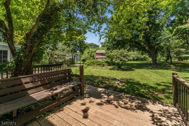 40 Sergeantsville Road, Raritan Twp., NJ 08822
