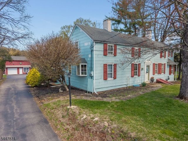 40 Sergeantsville Road, Raritan Twp., NJ 08822