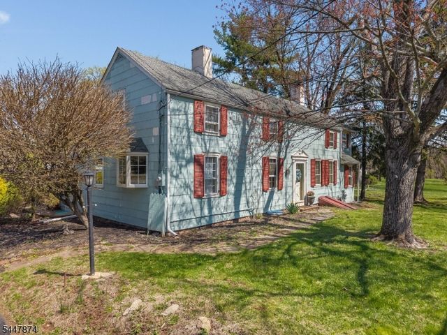 40 Sergeantsville Road, Raritan Twp., NJ 08822