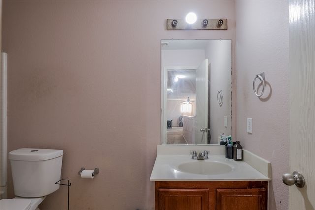 1411 Everglades Court, Arlington, TX 76002