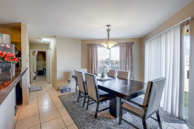 1411 Everglades Court, Arlington, TX 76002