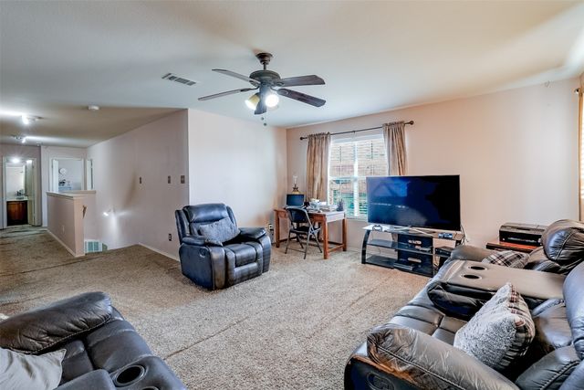 1411 Everglades Court, Arlington, TX 76002