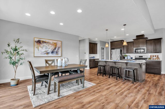 2274 Genesis Ct SE, Salem, OR 97306