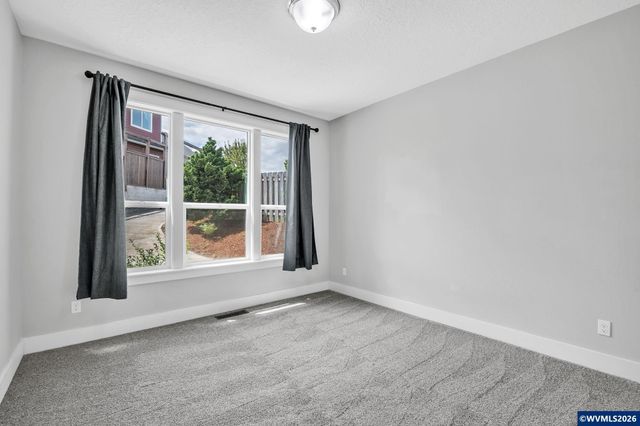 2274 Genesis Ct SE, Salem, OR 97306