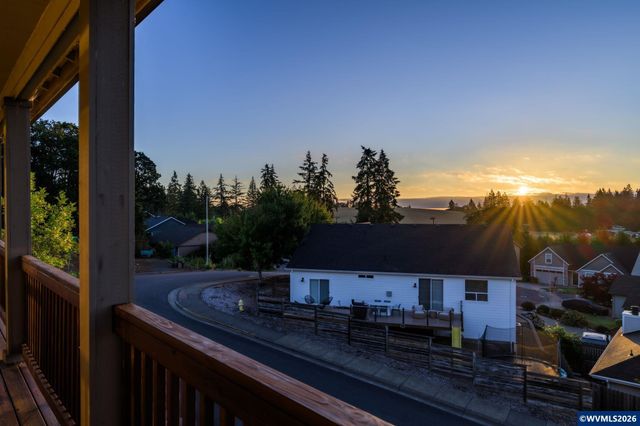 2274 Genesis Ct SE, Salem, OR 97306