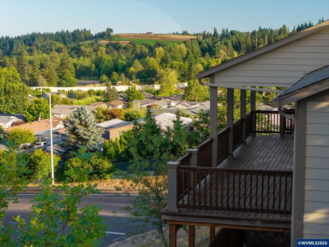2274 Genesis Ct SE, Salem, OR 97306