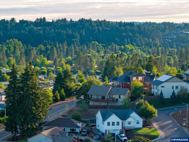 2274 Genesis Ct SE, Salem, OR 97306
