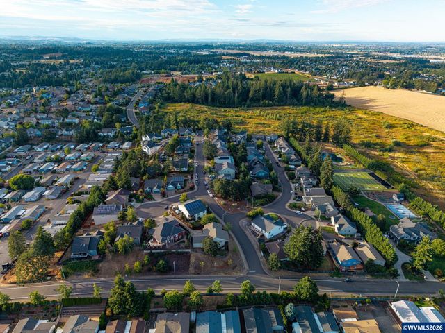 2274 Genesis Ct SE, Salem, OR 97306